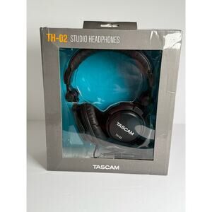 TASCAM TH-02 Professional Studio Monitor Headphones Wired Over Ear — NIB
